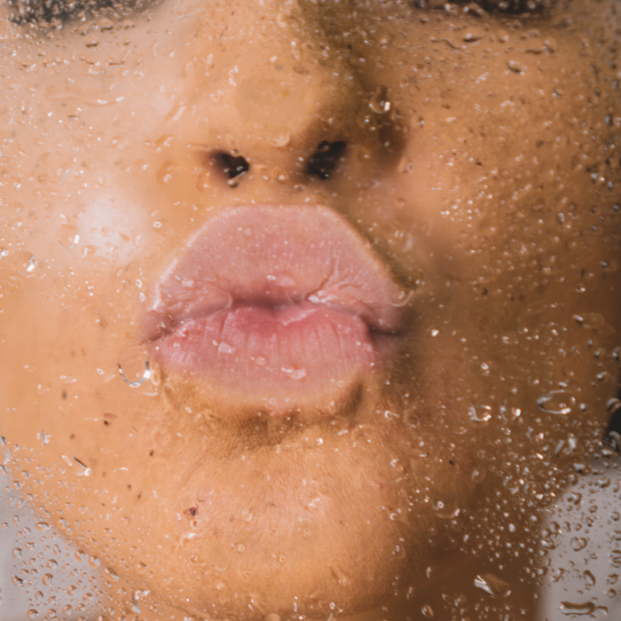 Hydrating and moisturizing for natural, healthier skin.